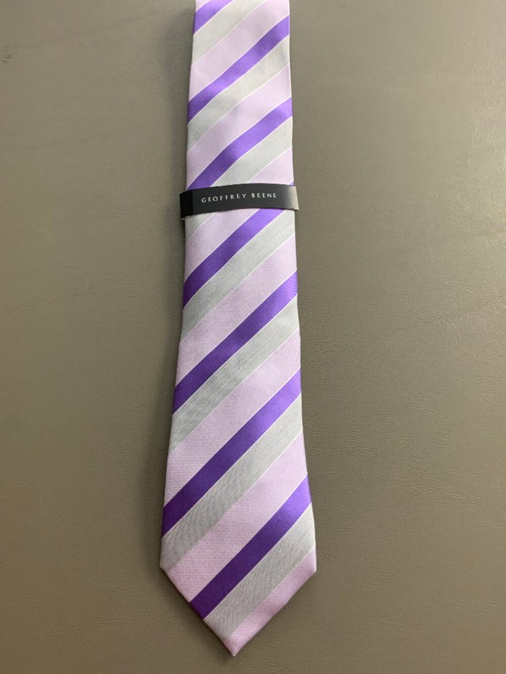 Geoffrey Beene Men's Silk Stripe of the Moment Classic Neck Tie, Purple Gray